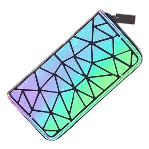 💌 Luminous Reflective Geometric Wallet